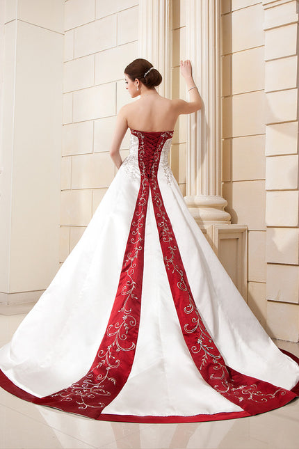 Robe De Princesse Satinée Ornée - gallery 3