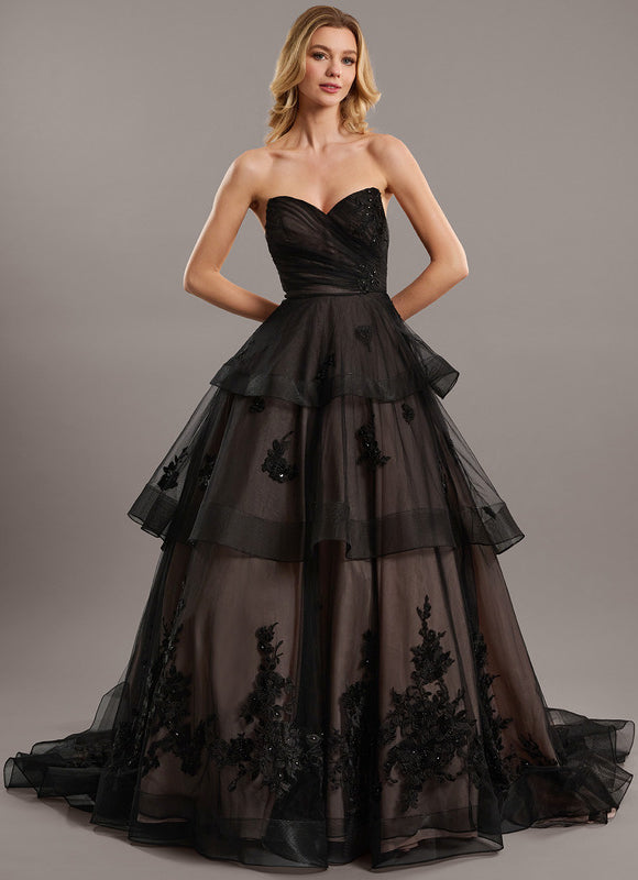 Robe De Princesse Tulle Noir Ornée