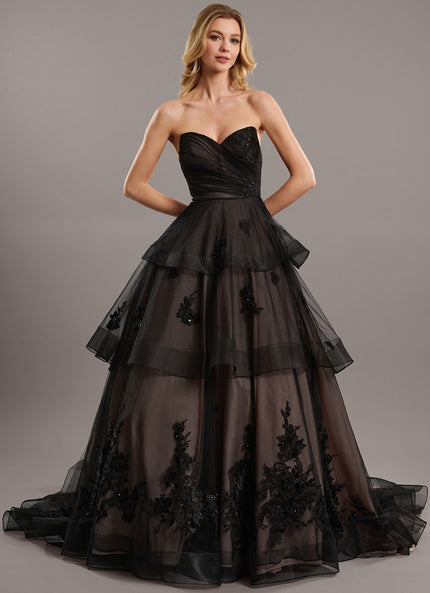 Robe De Princesse Tulle Noir Ornée