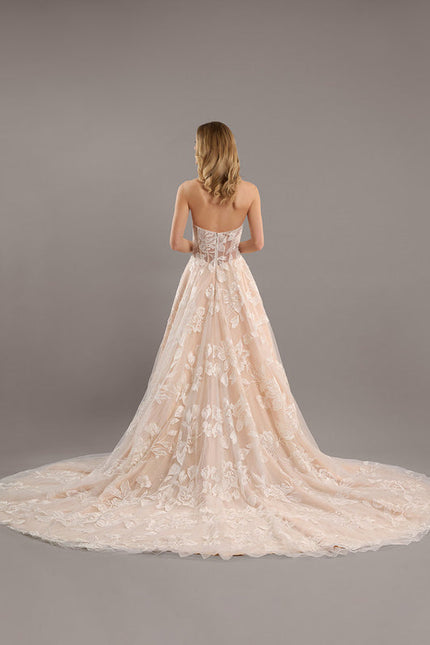 Robe De Princesse Nuancée Florale - gallery 5