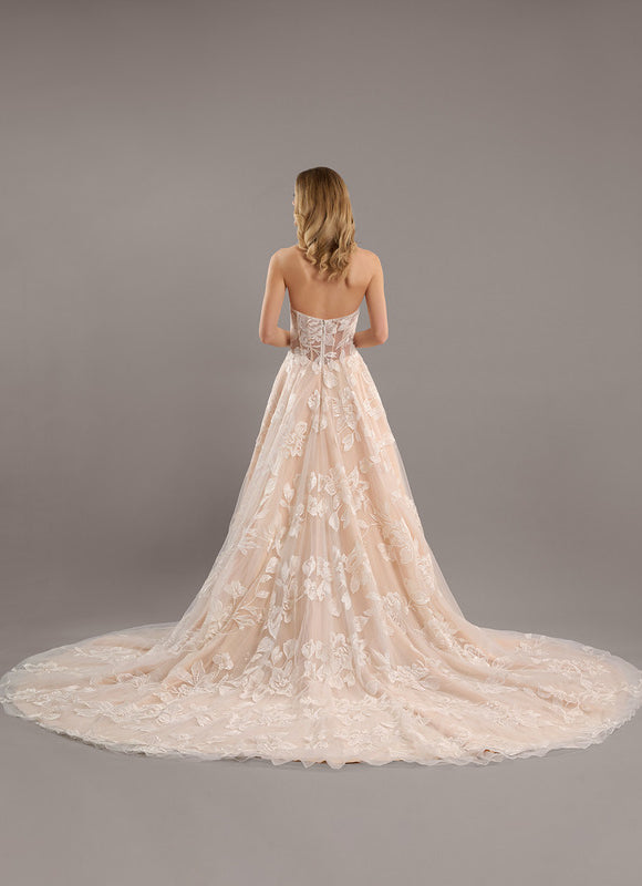 Robe De Princesse Nuancée Florale - gallery 5
