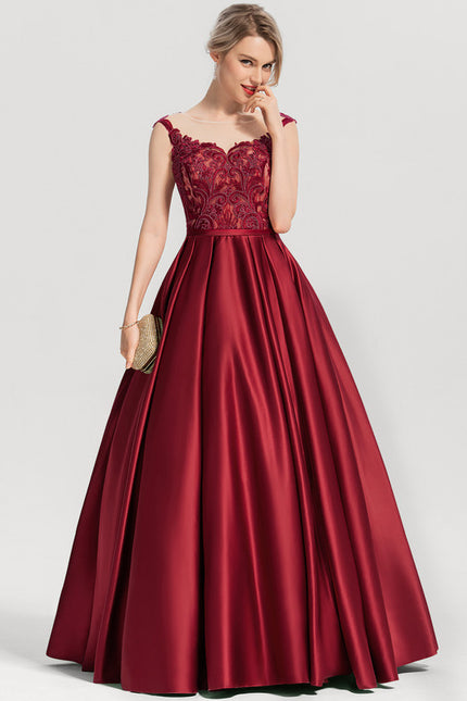 Robe De Princesse De Bal Satinée Bordeaux