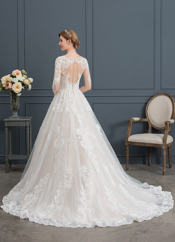 Robe De Princesse Nuptiale Brodée - gallery 1