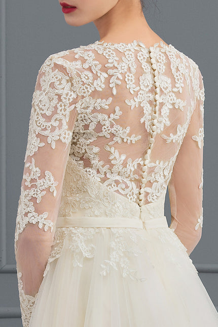 Robe De Princesse De Mariée Élégante - gallery 1