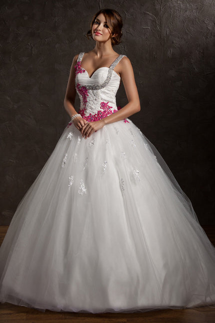 Robe De Princesse Nuptiale Élancée