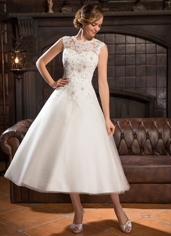 Robe De Princesse Courte Chic - gallery 3