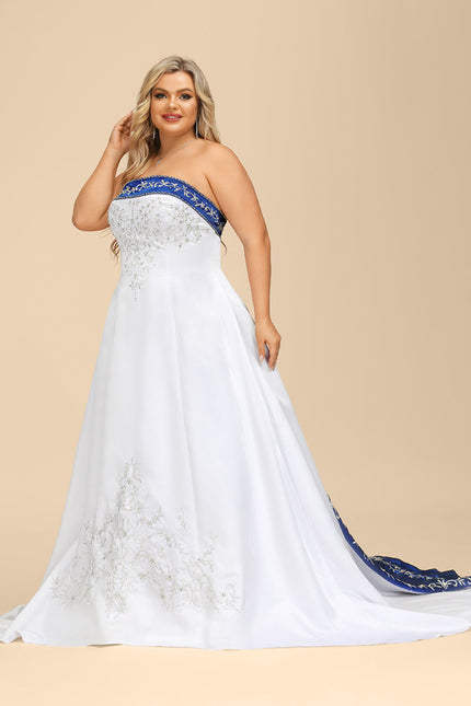 Robe De Princesse Satinée Brodée - gallery 8