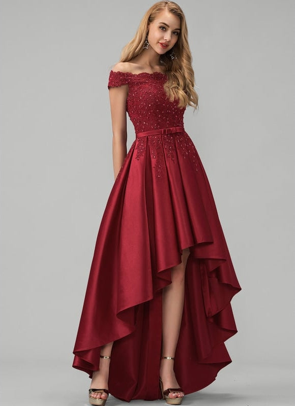 Robe De Princesse Asymétrique Satinée