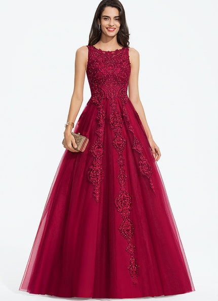 Robe De Princesse Bordeaux Ornée