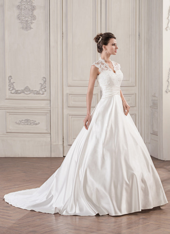 Robe De Princesse Élégante Satinée