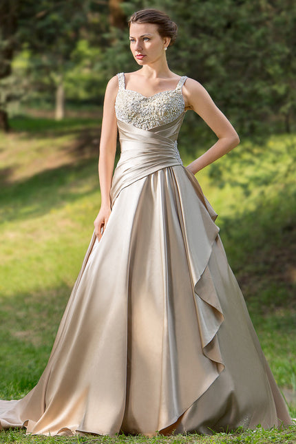 Robe De Princesse Satinée Beige