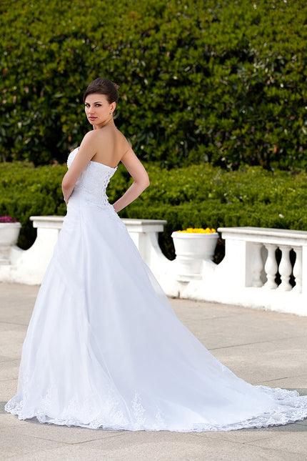 Robe De Princesse De Mariée Fluide - gallery 1