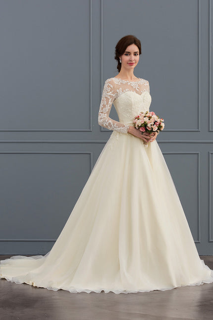 Robe De Princesse Ivoire Délicate