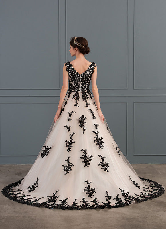 Robe De Princesse De Mariée Bicolore - gallery 4