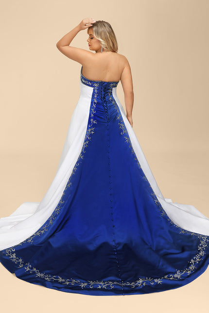 Robe De Princesse Satinée Brodée - gallery 7