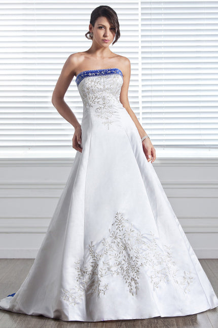 Robe De Princesse Satinée Brodée