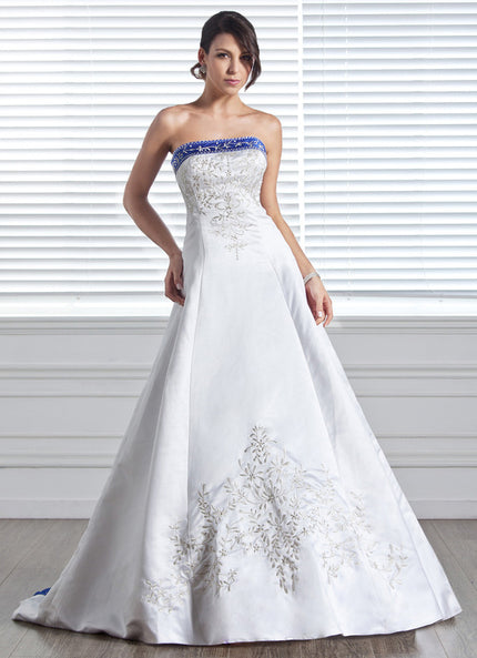 Robe De Princesse Satinée Brodée