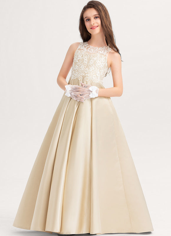 Robe De Princesse Satin Beige Ornée